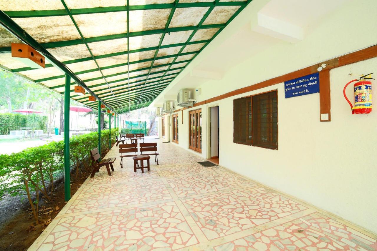 Hotel Samiralok Mount Abu Exterior photo